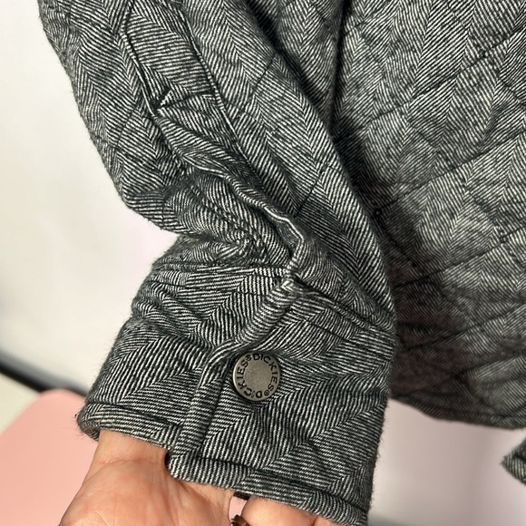 Dickies Quilted Flannel Shirt Jacket - Picture 7 of 11